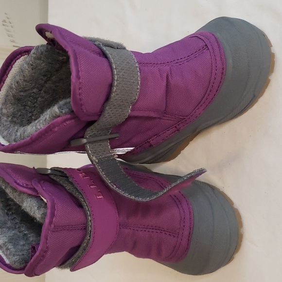 L.L. Bean - Picture 1 of 5